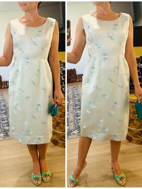 Vintage 50’s/60’s Classic Bombshell Midi Sheath Dress